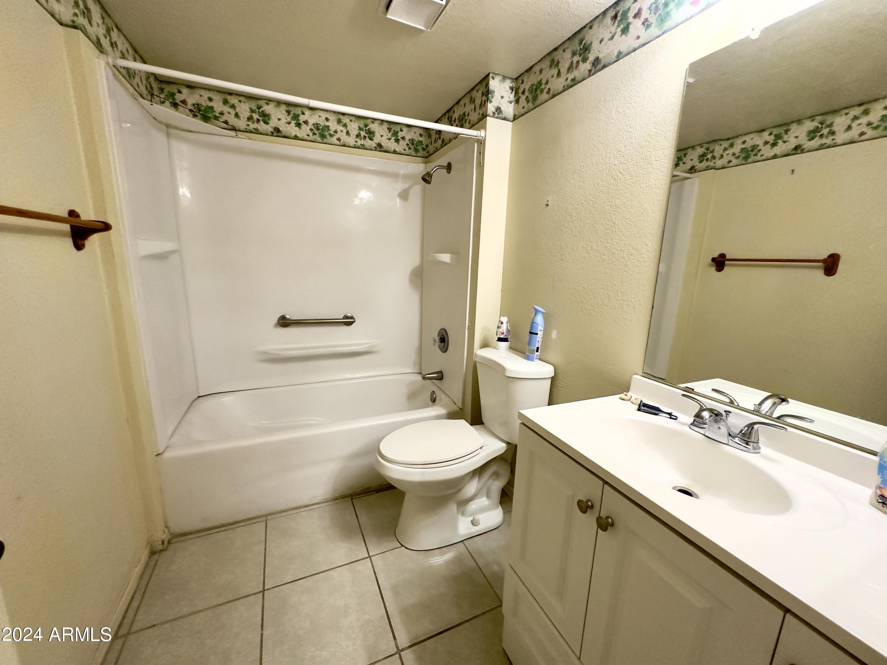 1440 North Idaho Road, Unit 1032 Apache Junction, AZ 85119 - Photo 7 of 14 Bathroom