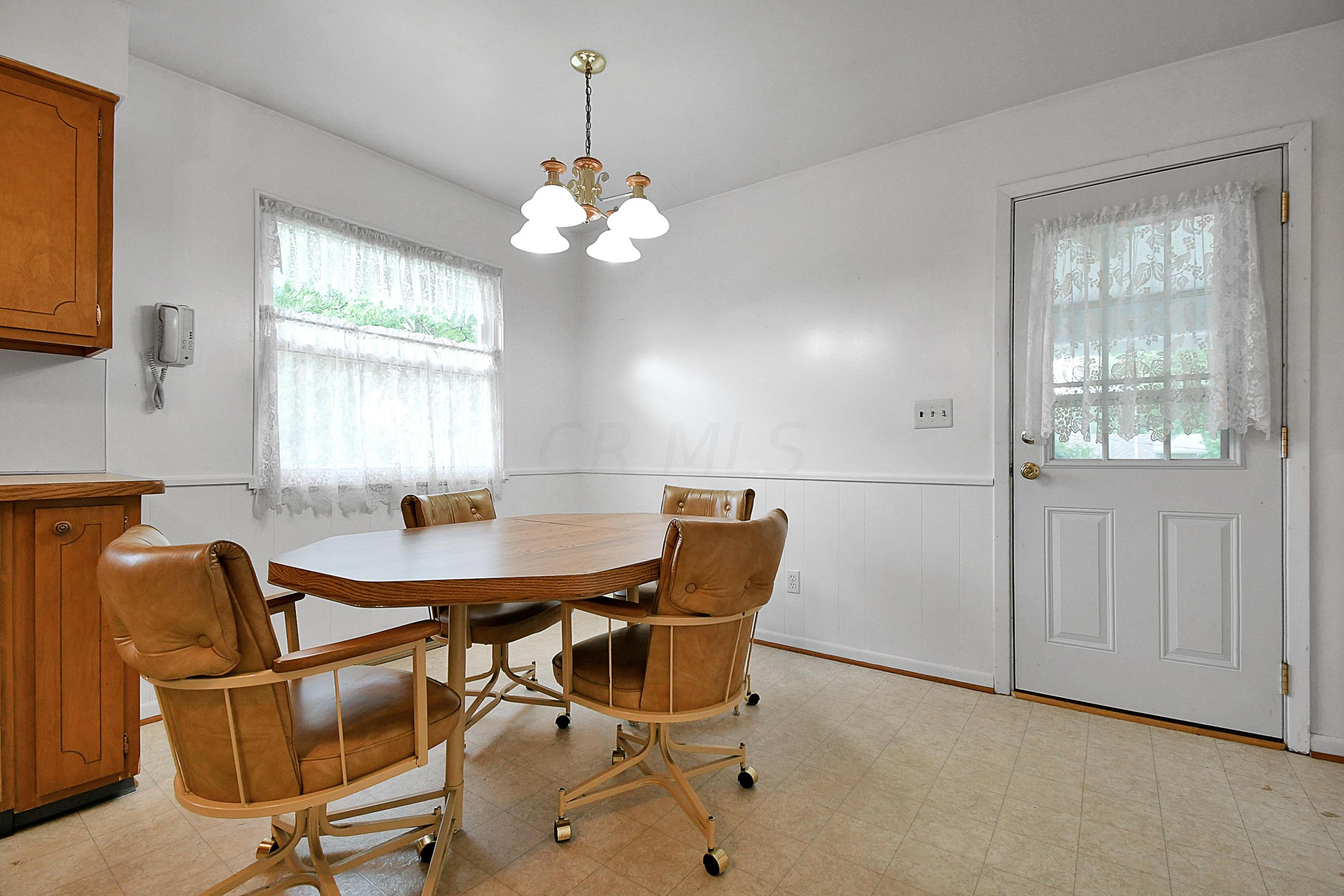 1118 Murnan Road Galloway, OH 43119 - Photo 11 of 44 Gallery Image 11