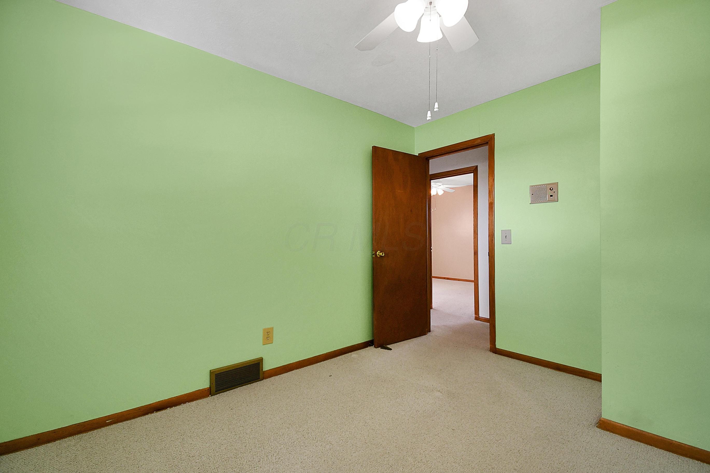 1118 Murnan Road Galloway, OH 43119 - Photo 22 of 44 Gallery Image 22