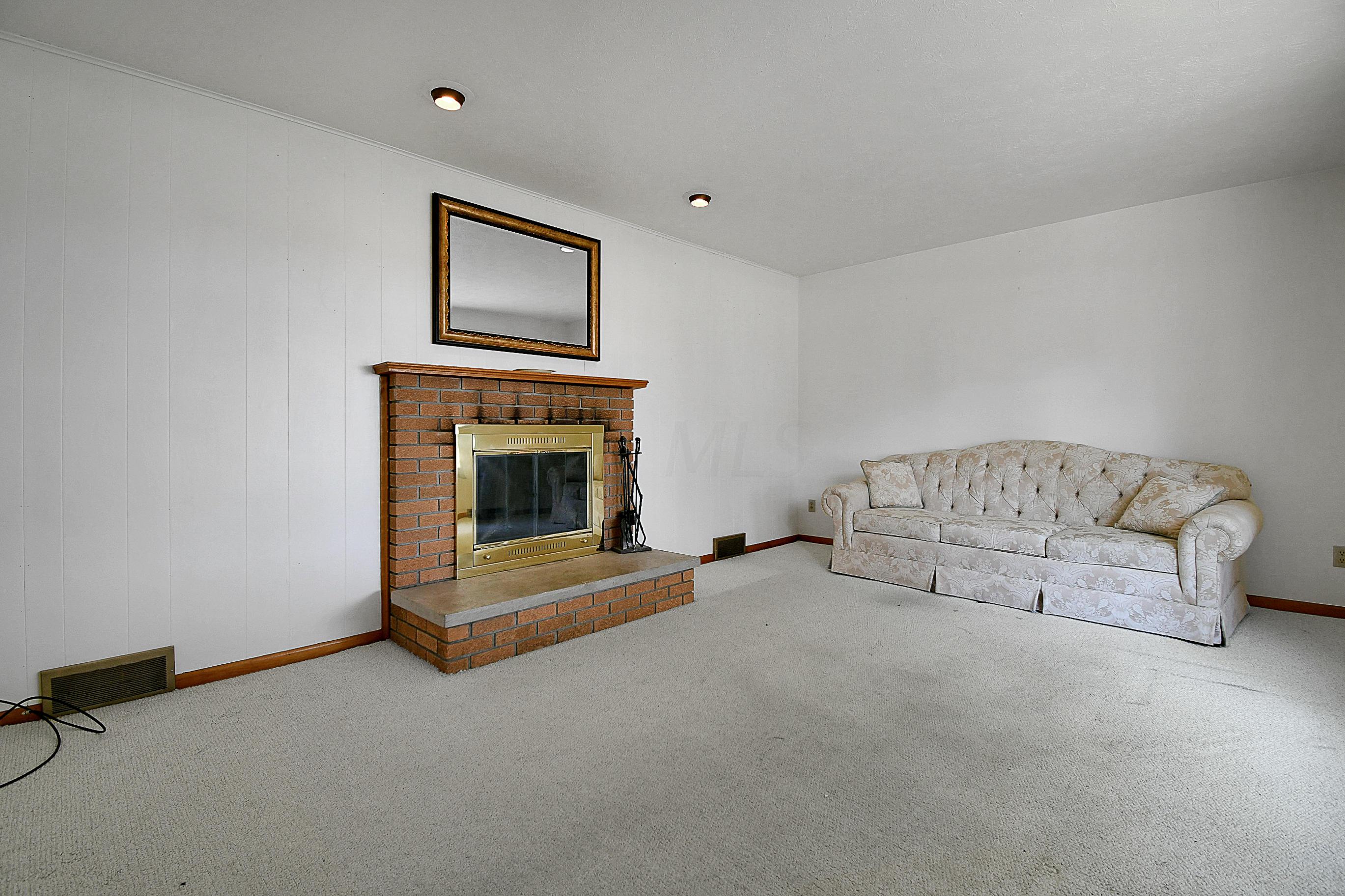 1118 Murnan Road Galloway, OH 43119 - Photo 9 of 44 Gallery Image 9