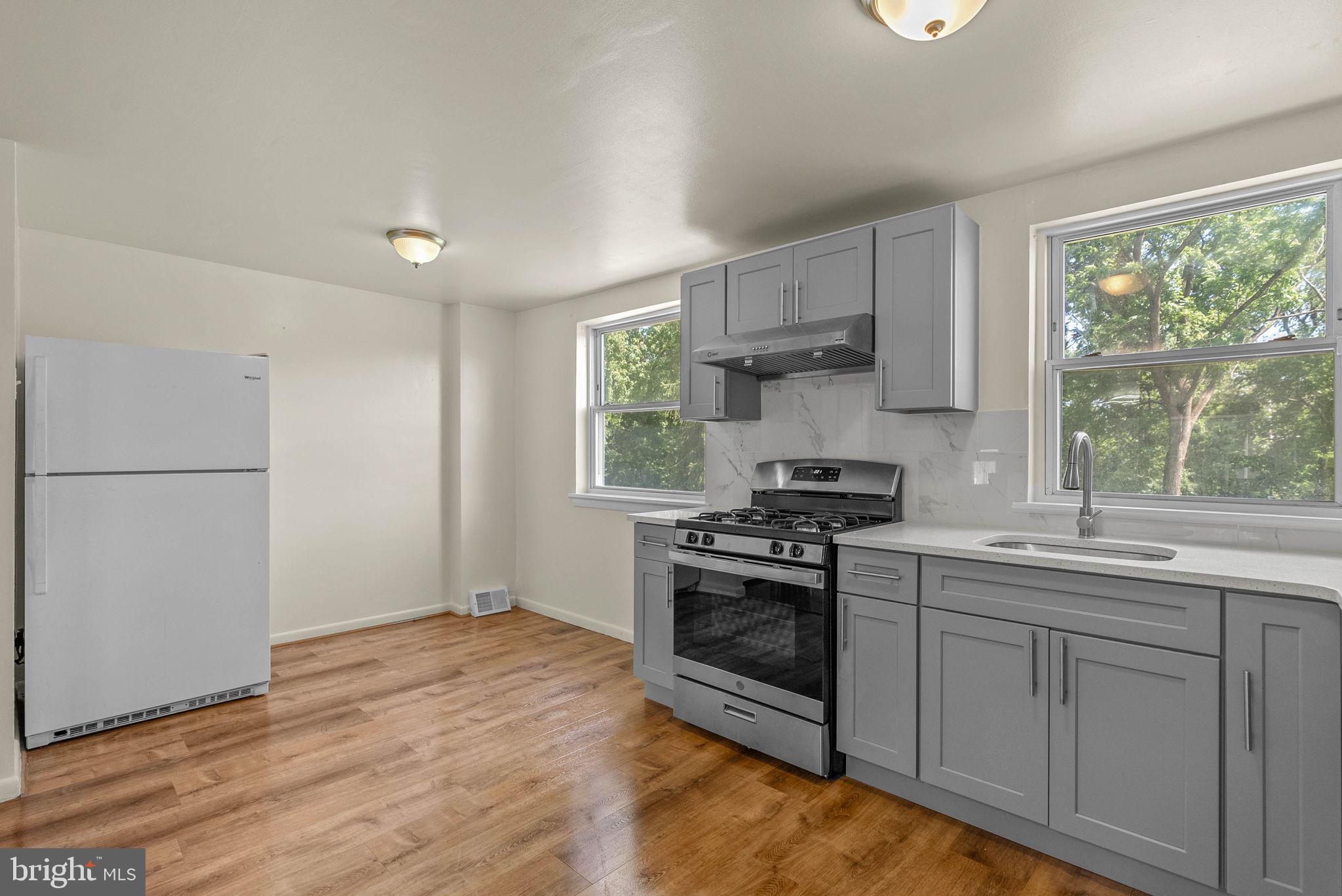 9107 Ryerson Road Philadelphia, PA 19114 - Photo 12 of 30
