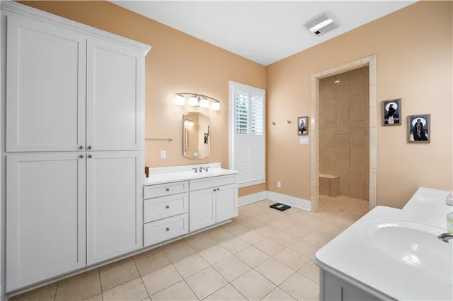 $670,000 | 224 Hidden Pines Drive, Pineville, LA 71360