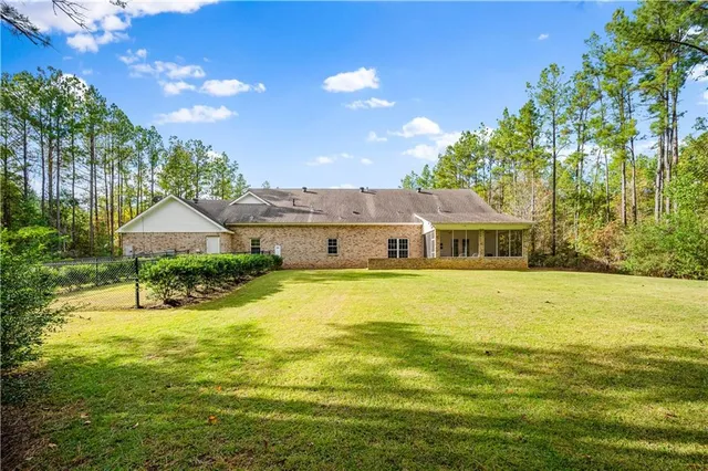 $625,000 | 224 Hidden Pines Drive, Pineville, LA 71360