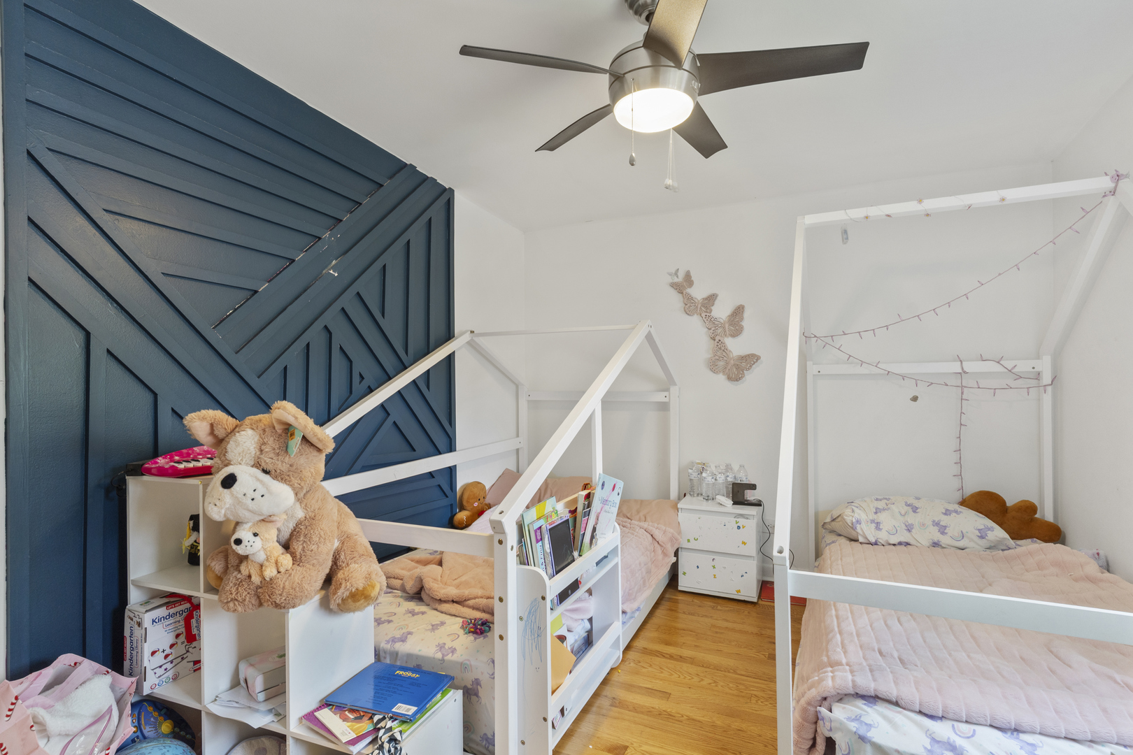 400 North Addison Road Villa Park, IL 60181 - Photo 12 of 21 a bedroom with furniture and a baby crib