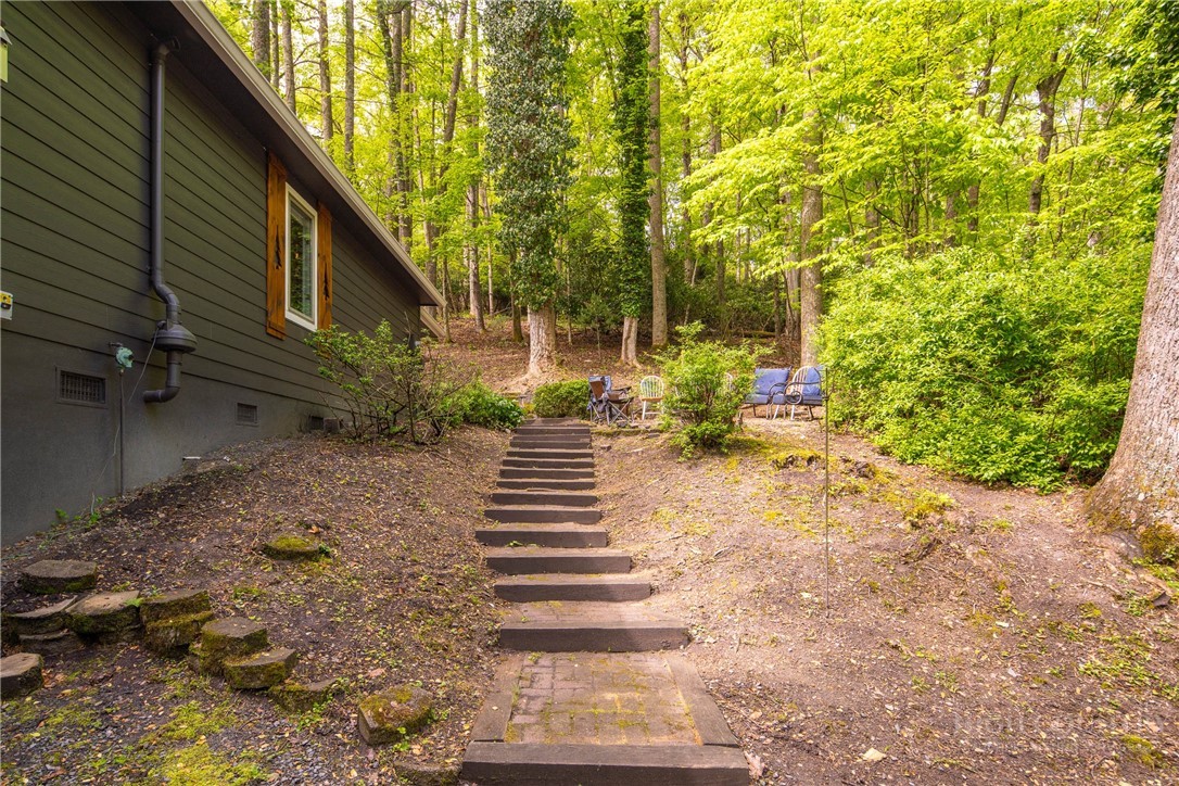 128 Calebs Crossing Road Boone, NC 28607 - Photo 19 of 25