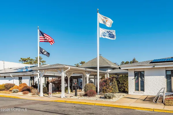 $289,000 | 14 Woodstock Drive, Toms River, NJ 08757