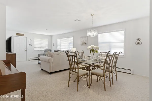 $289,000 | 14 Woodstock Drive, Toms River, NJ 08757