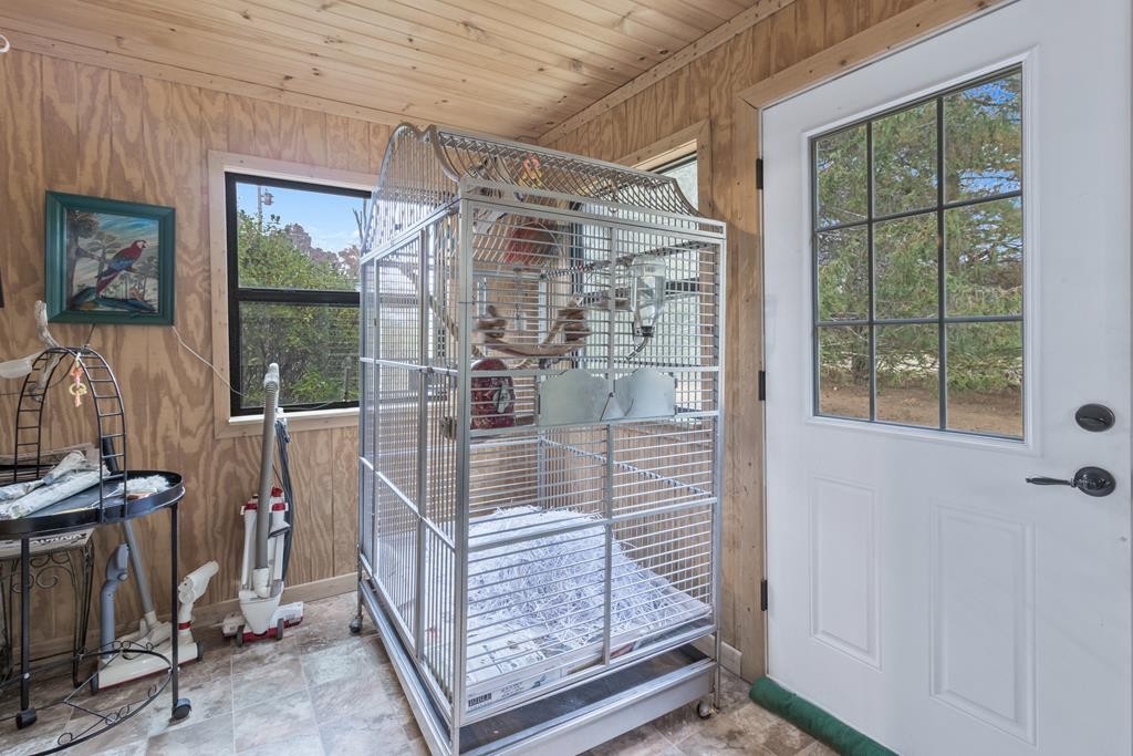 413 Hugh Jones Road Sunbright, TN 37872 - Photo 13 of 54 Gallery Image 13
