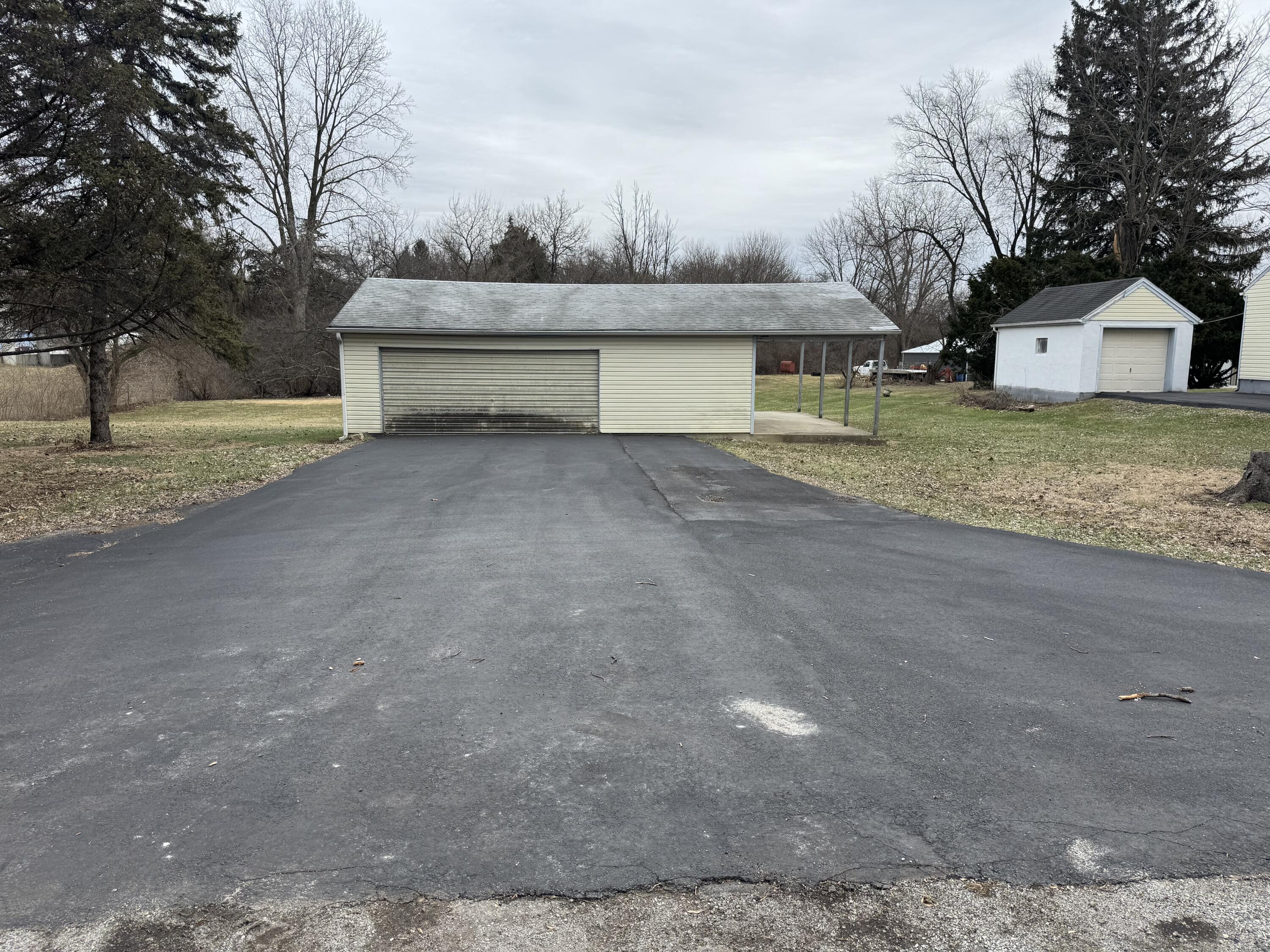 2480 Old Clifton Road Springfield, OH 45502 - Photo 9 of 21