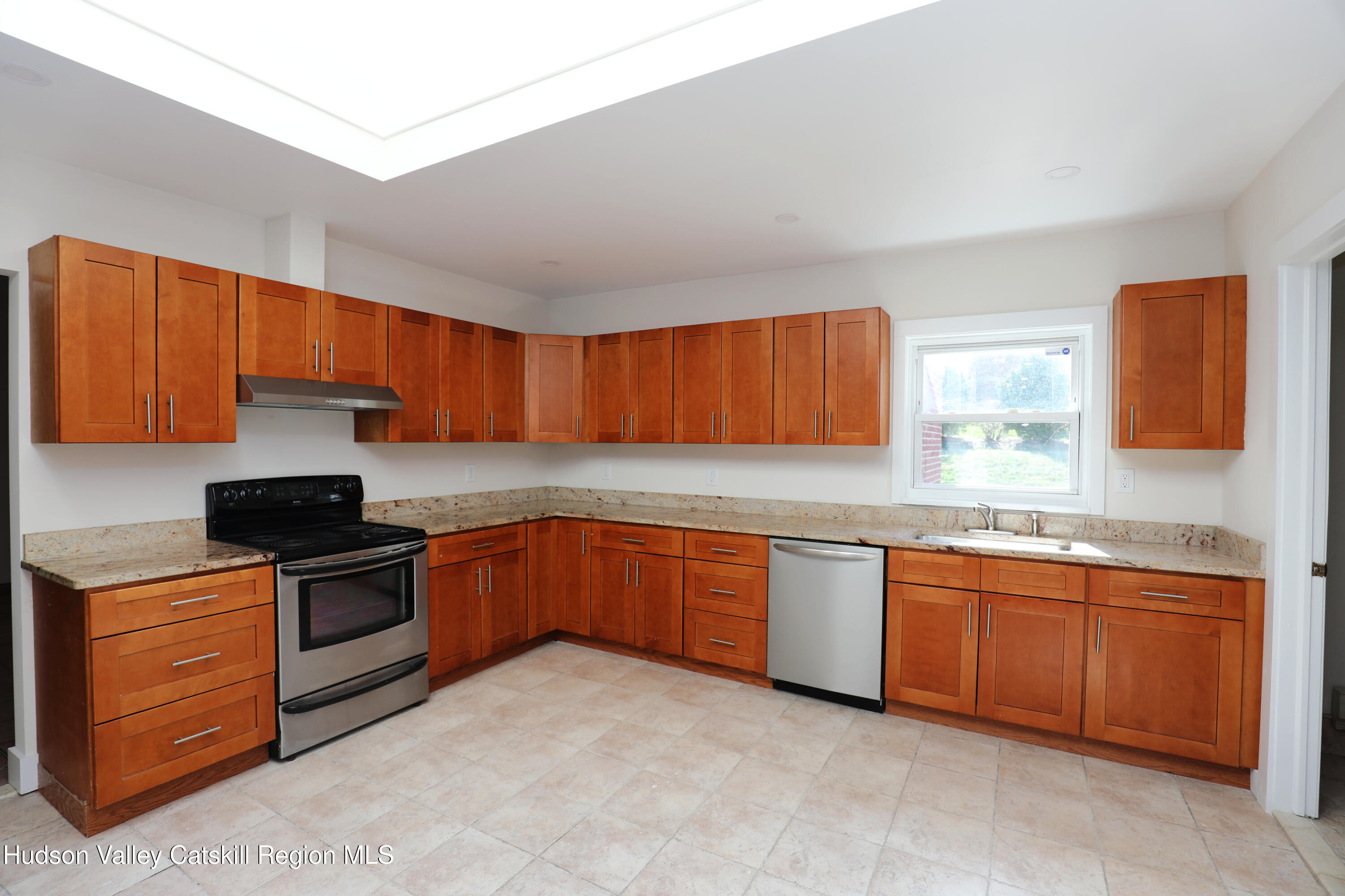 14311 Rte 9W Ravena, NY 12143 - Photo 9 of 20 15