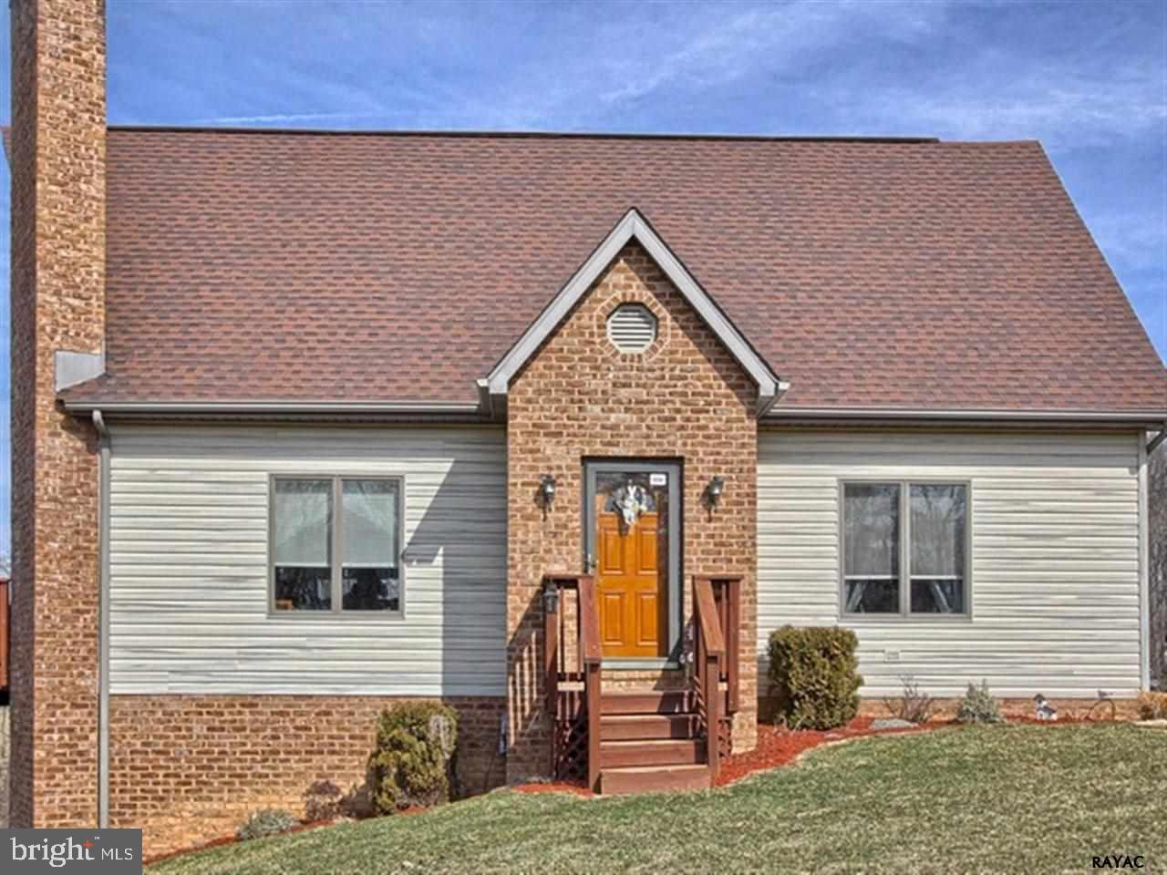 2832 Smoketown Road Spring Grove, PA 17362 - Photo 1 of 27