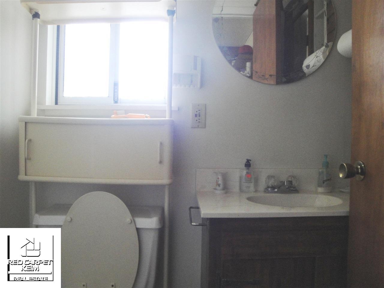 8275 Davison Road Davison, MI 48423 - Photo 10 of 13 21435488-9.JPG