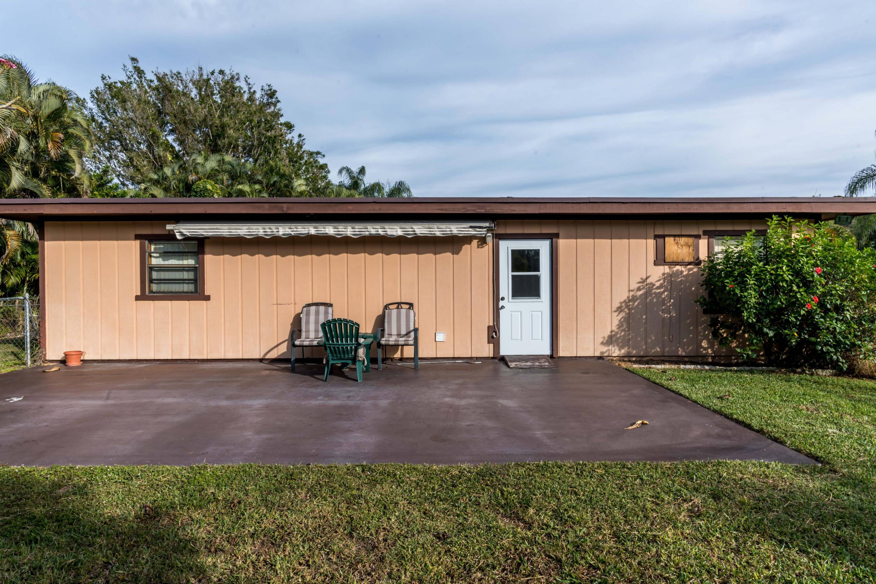 156 Akron Road Lake Worth, FL 33467 - Photo 18 of 22 1 Patio 1