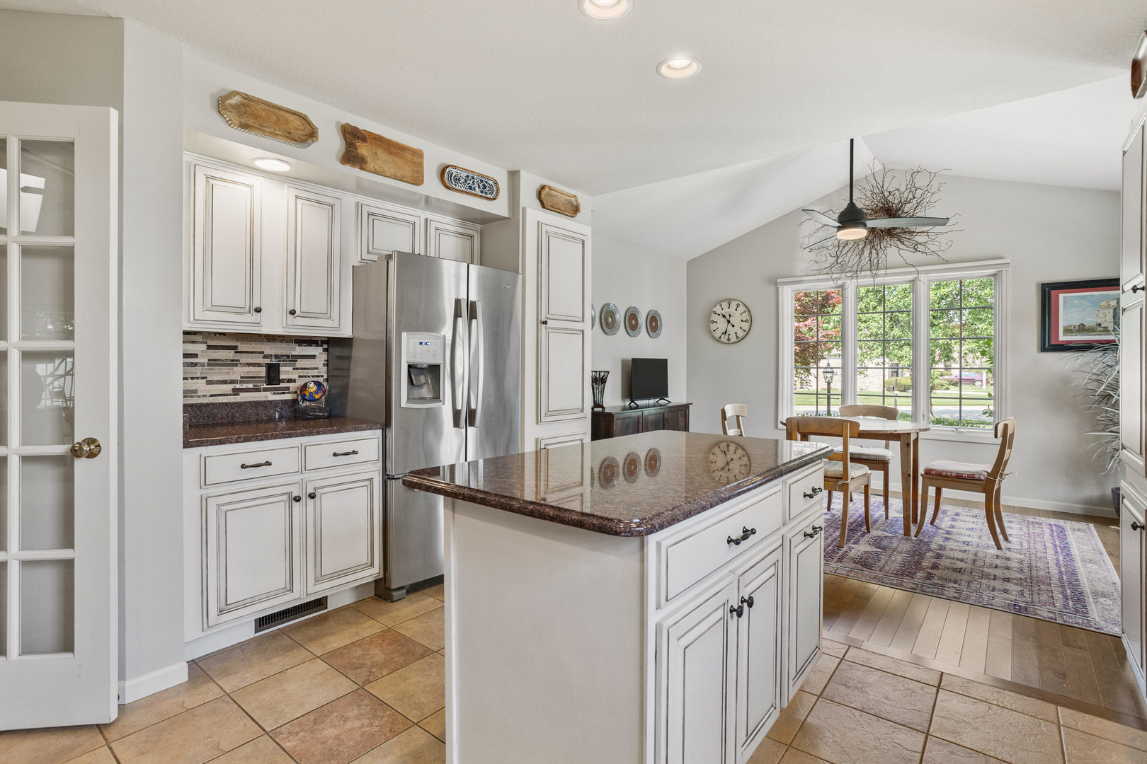 1714 Lakeside Drive Champaign, IL 61821 - Photo 15 of 43