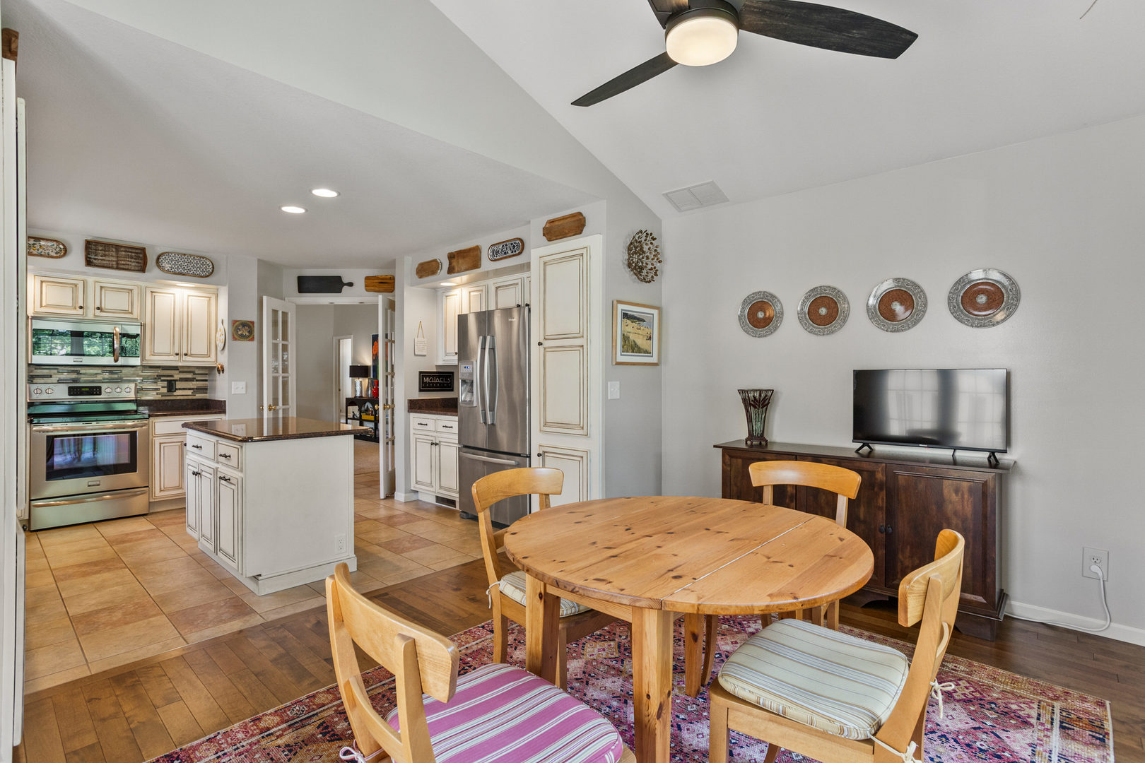 1714 Lakeside Drive Champaign, IL 61821 - Photo 21 of 43