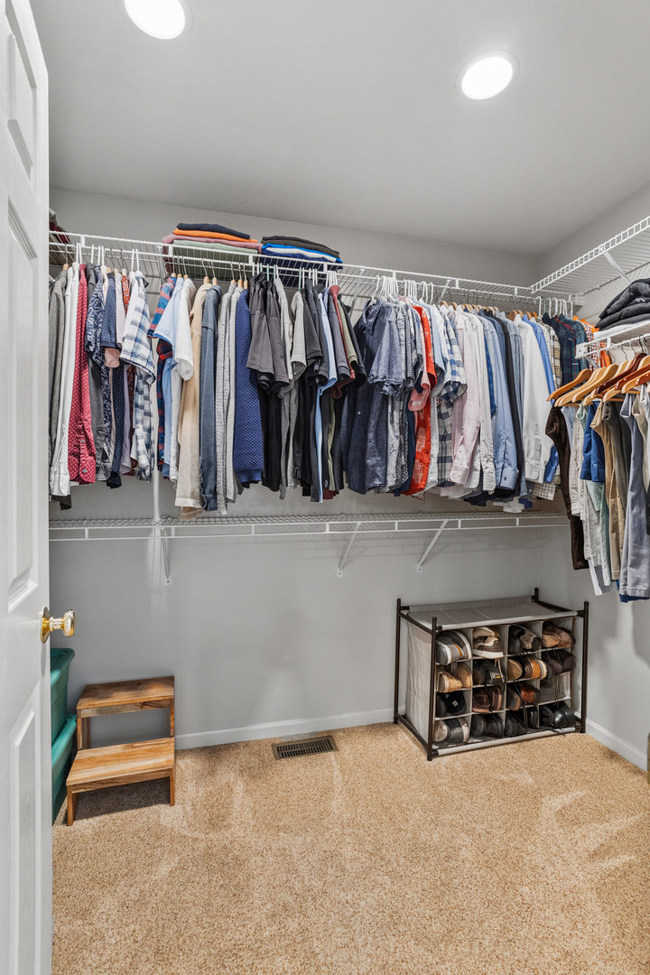 1714 Lakeside Drive Champaign, IL 61821 - Photo 27 of 43