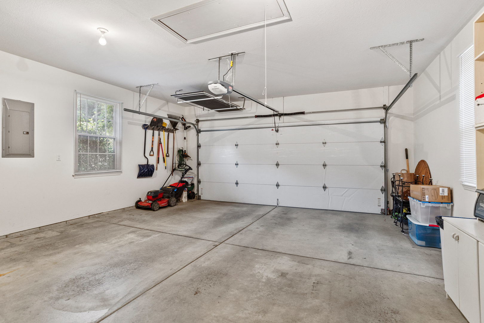 1714 Lakeside Drive Champaign, IL 61821 - Photo 38 of 43