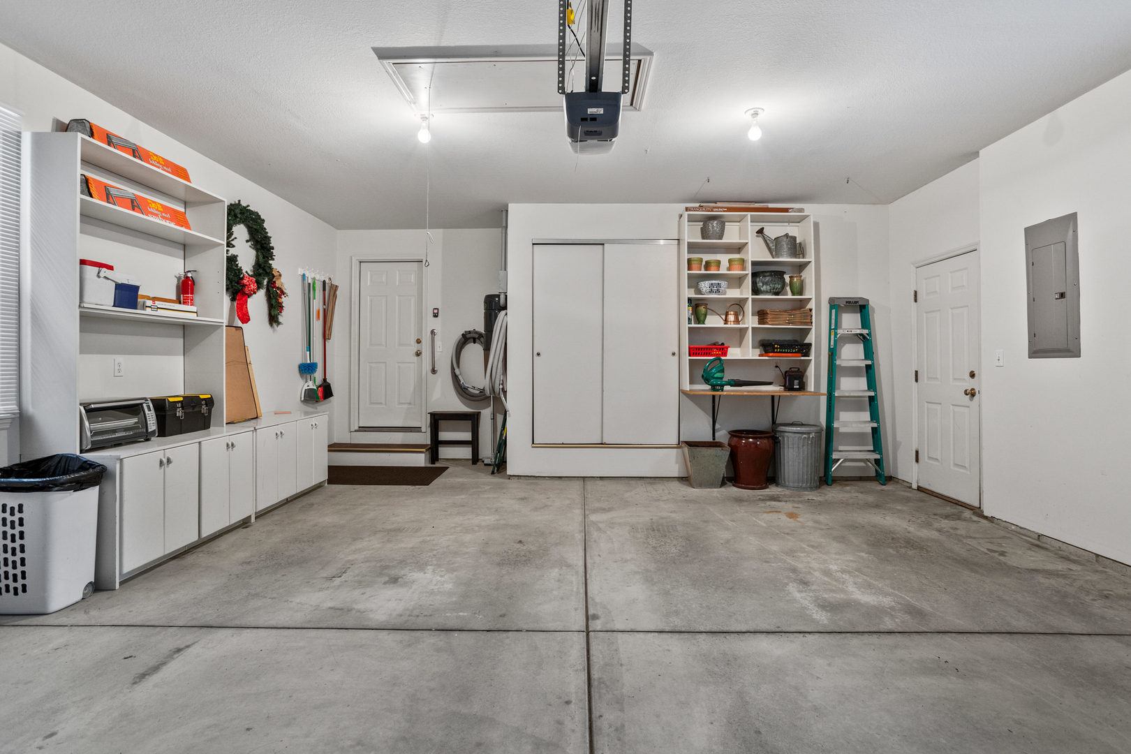 1714 Lakeside Drive Champaign, IL 61821 - Photo 39 of 43