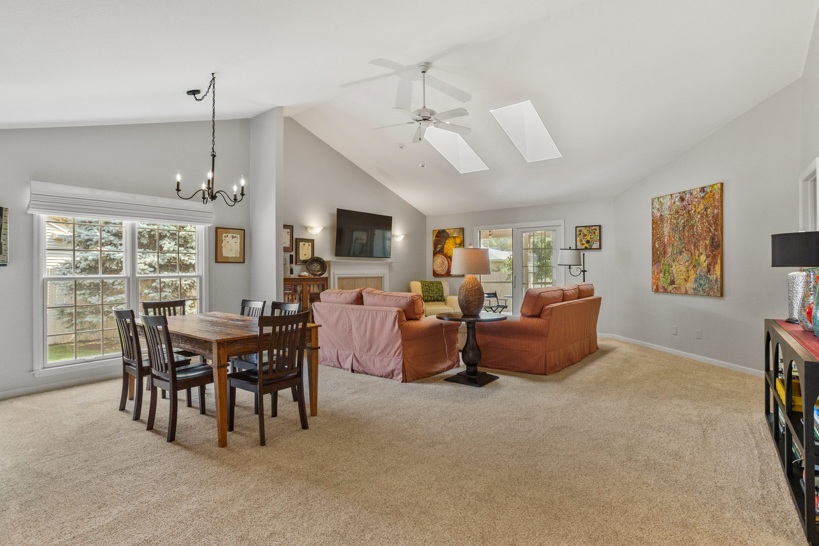 1714 Lakeside Drive Champaign, IL 61821 - Photo 7 of 43