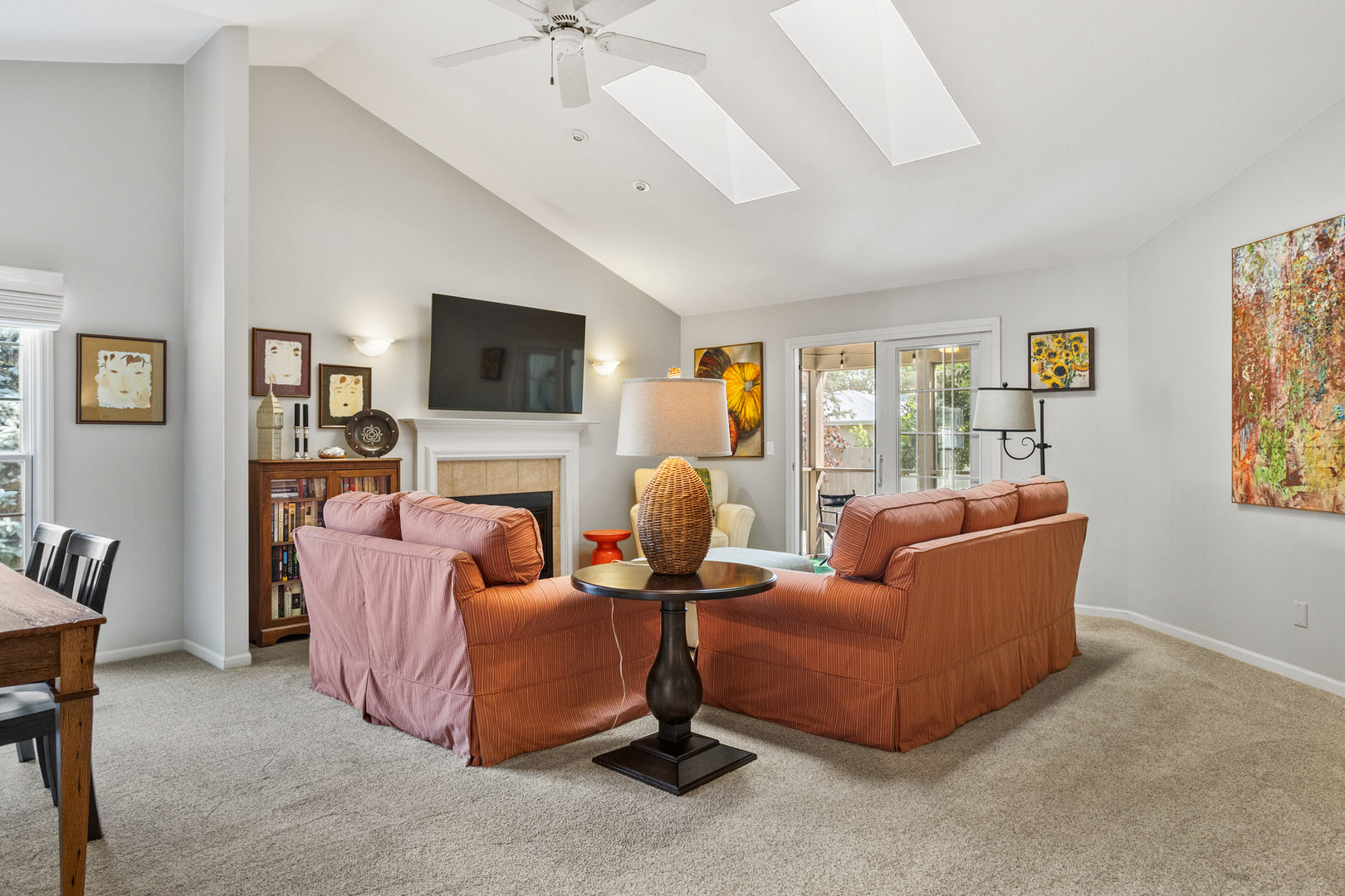 1714 Lakeside Drive Champaign, IL 61821 - Photo 8 of 43