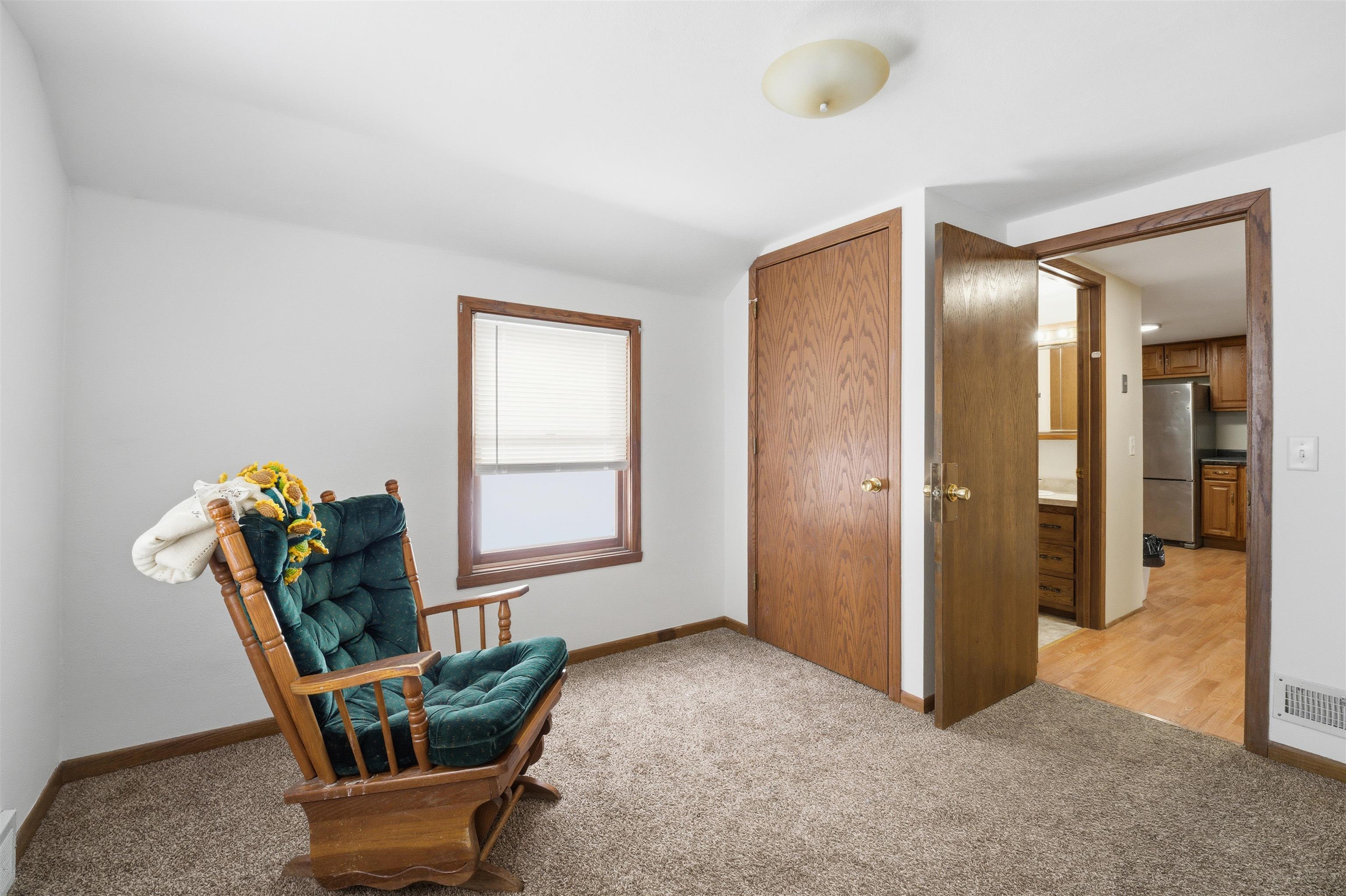 1928 South Lawe Street Appleton, WI 54915 - Photo 20 of 43