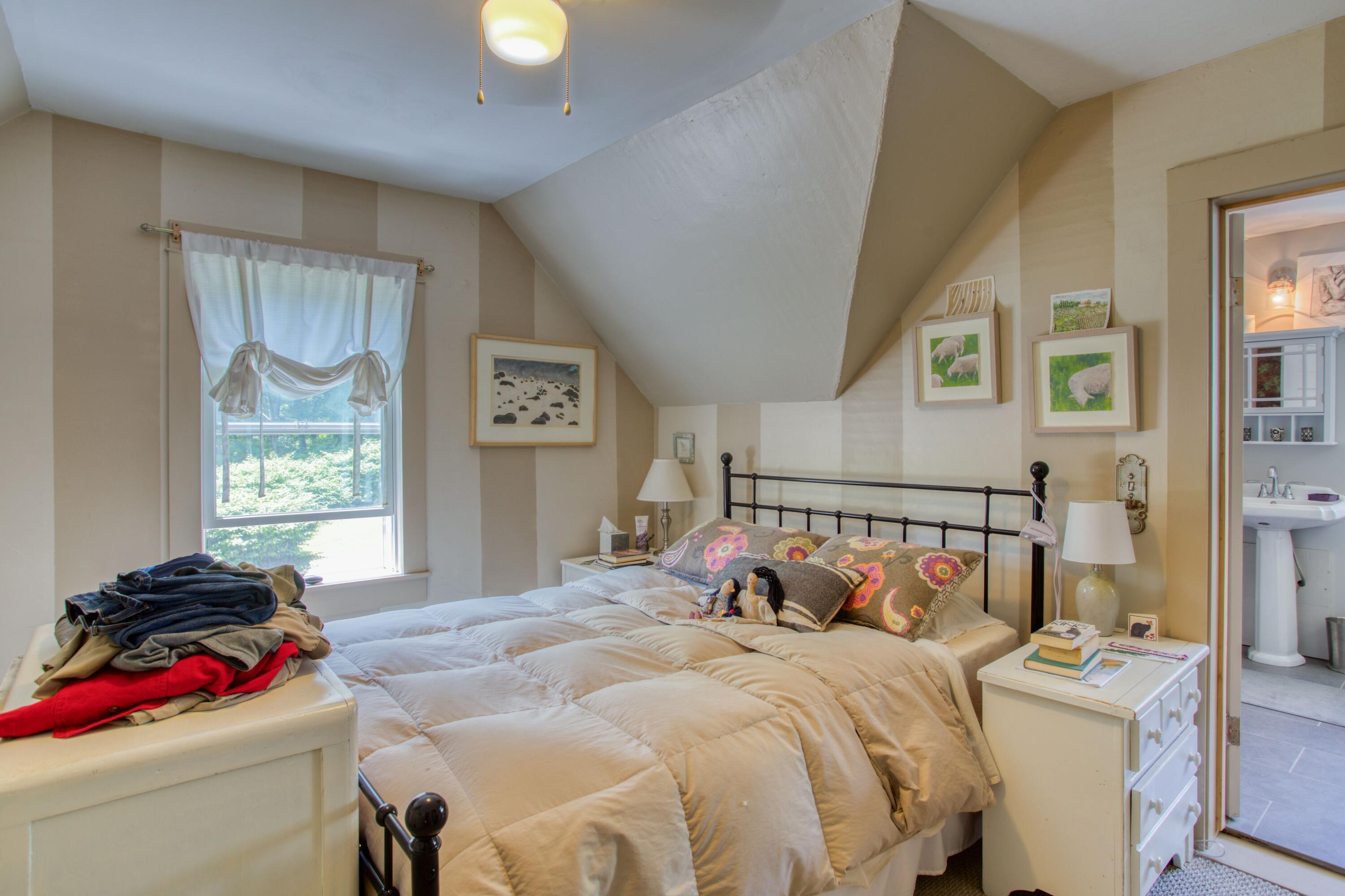 771 Boothbay Road Edgecomb, ME 04556 - Photo 18 of 53 Bedroom 1