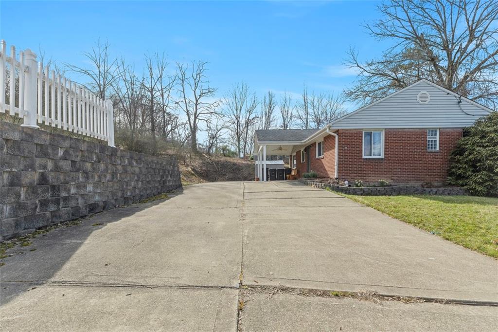 607 Sunset Road Pittsburgh, PA 15237 - Photo 33 of 37