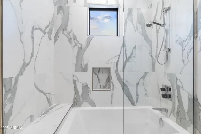 $4,175,000 | 6816 East Stagecoach Pass, Carefree, AZ 85377