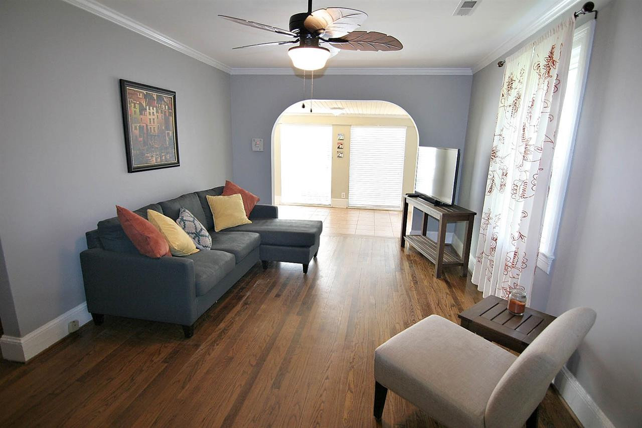 623 Monroe Drive Raleigh, NC 27604 - Photo 3 of 18 Living Room