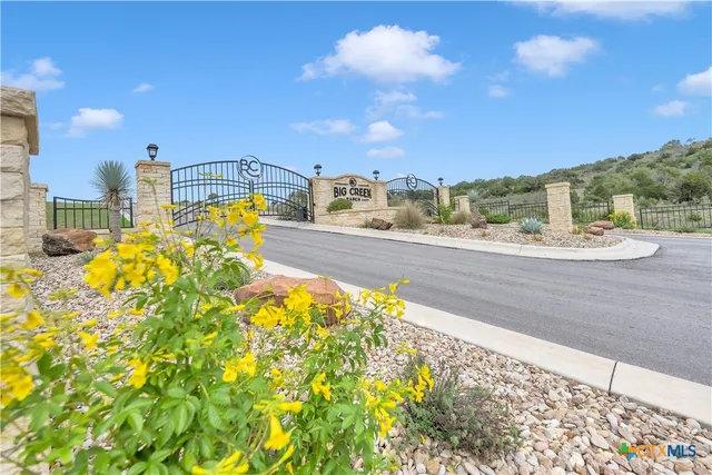 $194,500 | Tbd Tbd Big Creek Drive, Kingsland, TX 78639