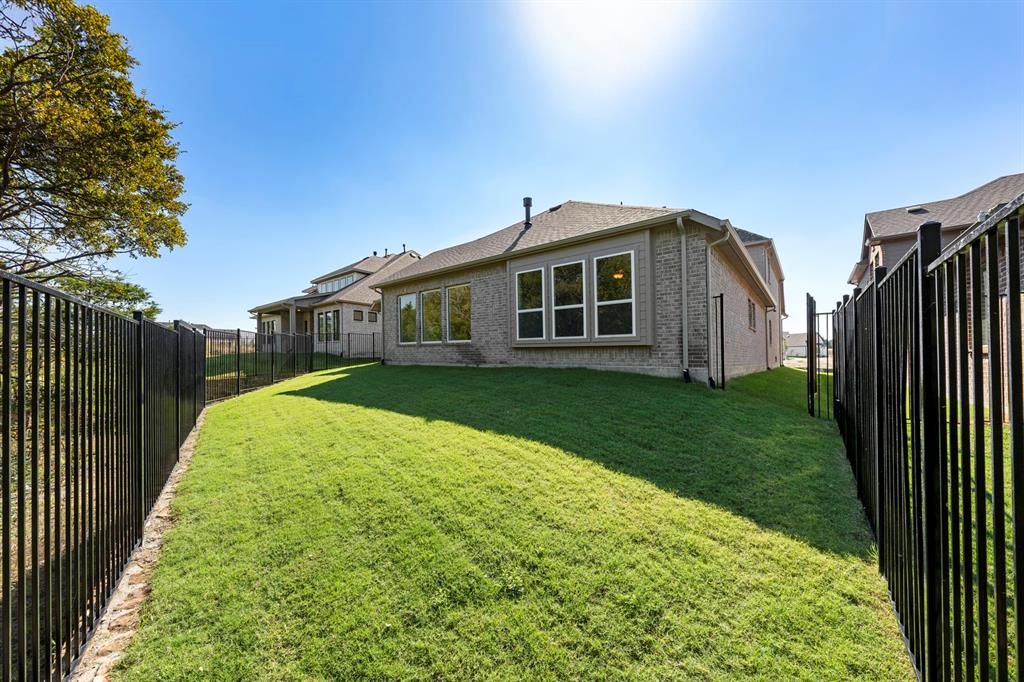 502 Shadow Ridge Rockwall, TX 75087 - Photo 26 of 28 26_502 Shadow Ridge, Rockwall TX