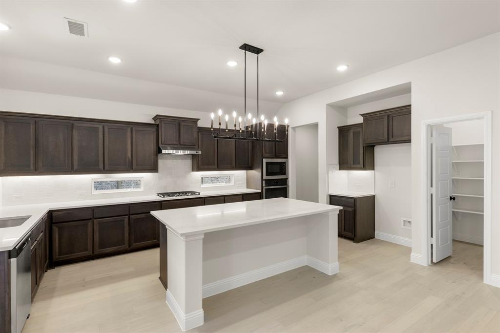 502 Shadow Ridge Rockwall, TX 75087 - Photo 6 of 28 06_502 Shadow Ridge, Rockwall TX