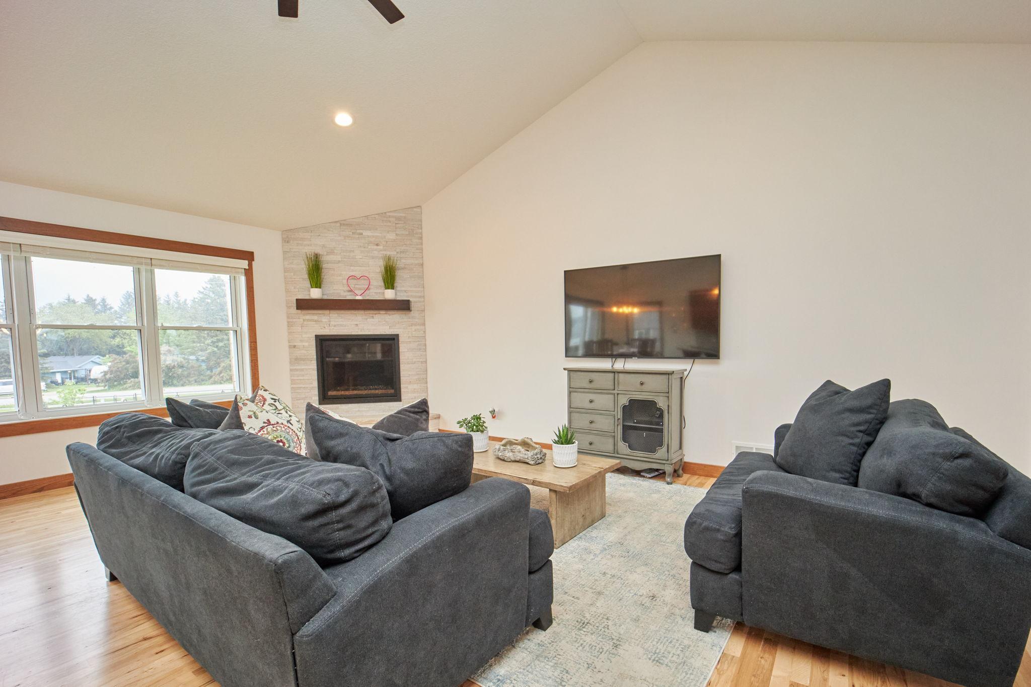 3956 Aries Lane Southwest Rochester, MN 55902 - Photo 4 of 52