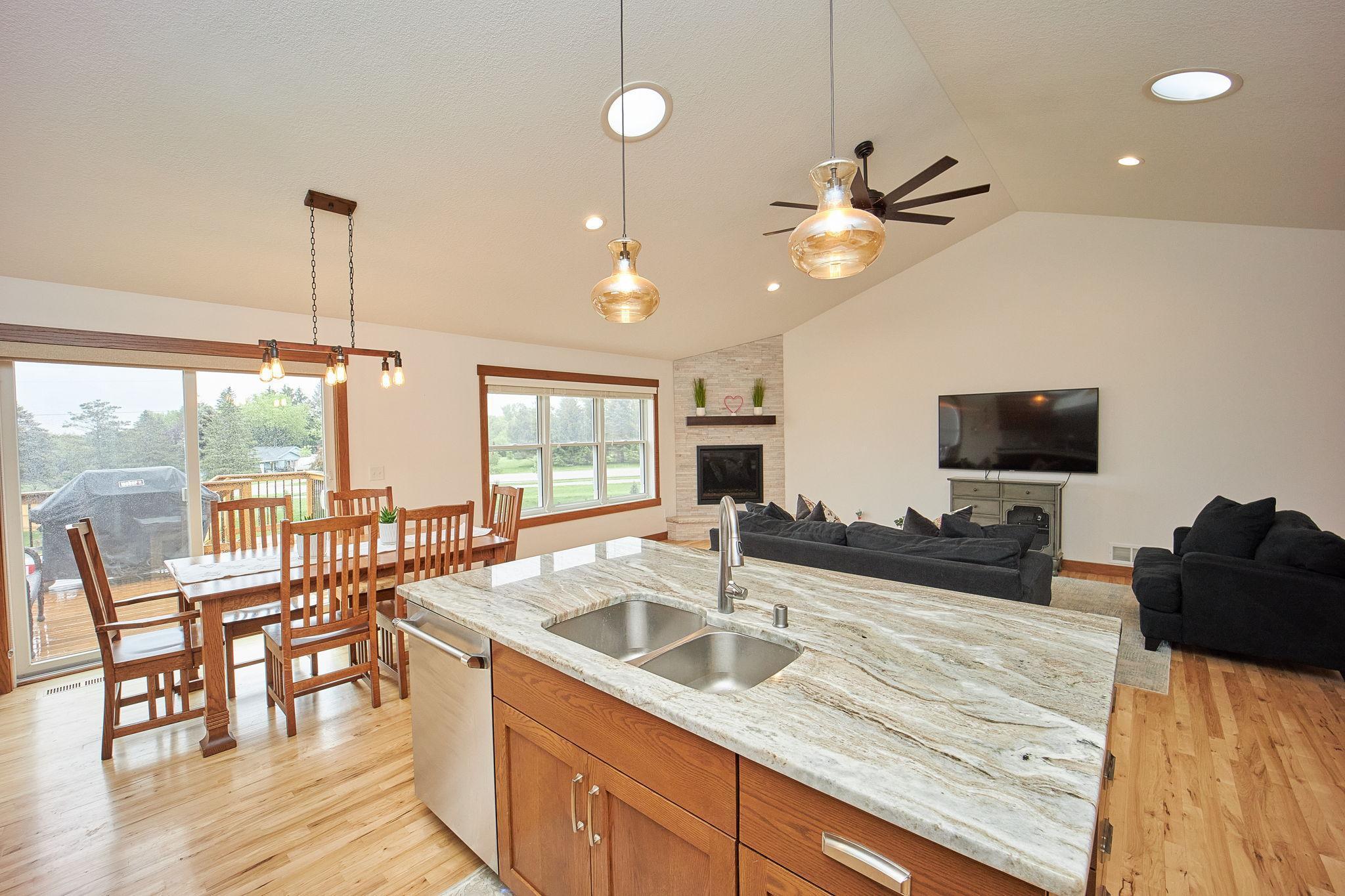 3956 Aries Lane Southwest Rochester, MN 55902 - Photo 9 of 52