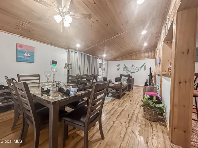 $2,800 | 209 Ottawa Street, Lake George, NY 12845