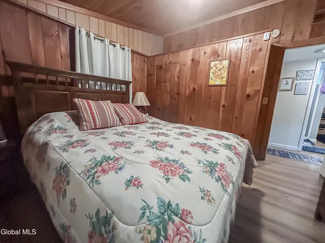 $2,800 | 209 Ottawa Street, Lake George, NY 12845