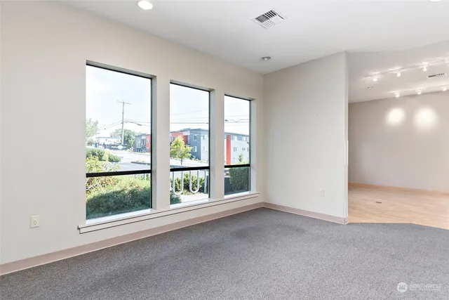 $9,000 | 380 Southeast Barrington Drive, Oak Harbor, WA 98277