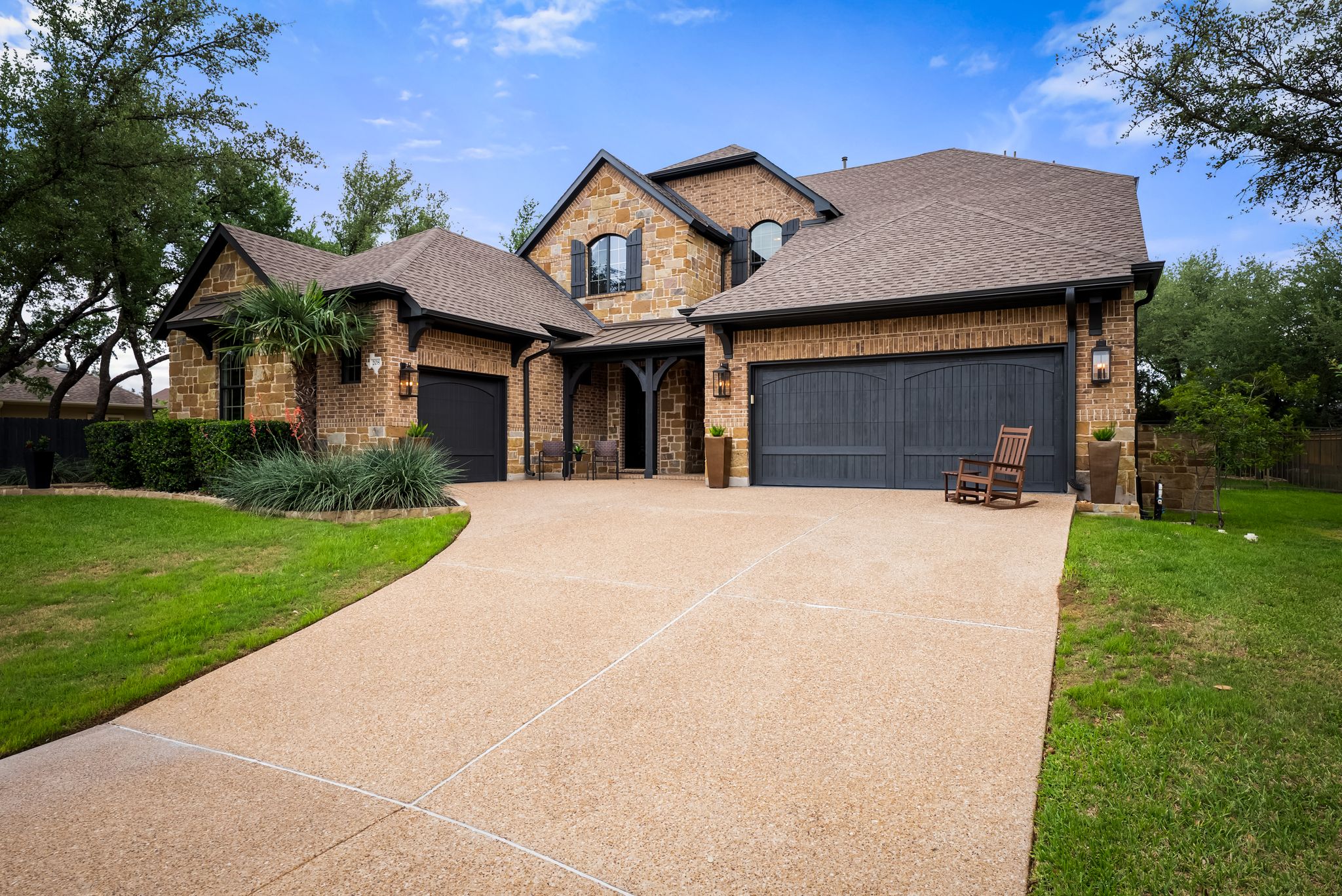 208 SANTALUZ Lane Austin, TX 78732 - Photo 2 of 40