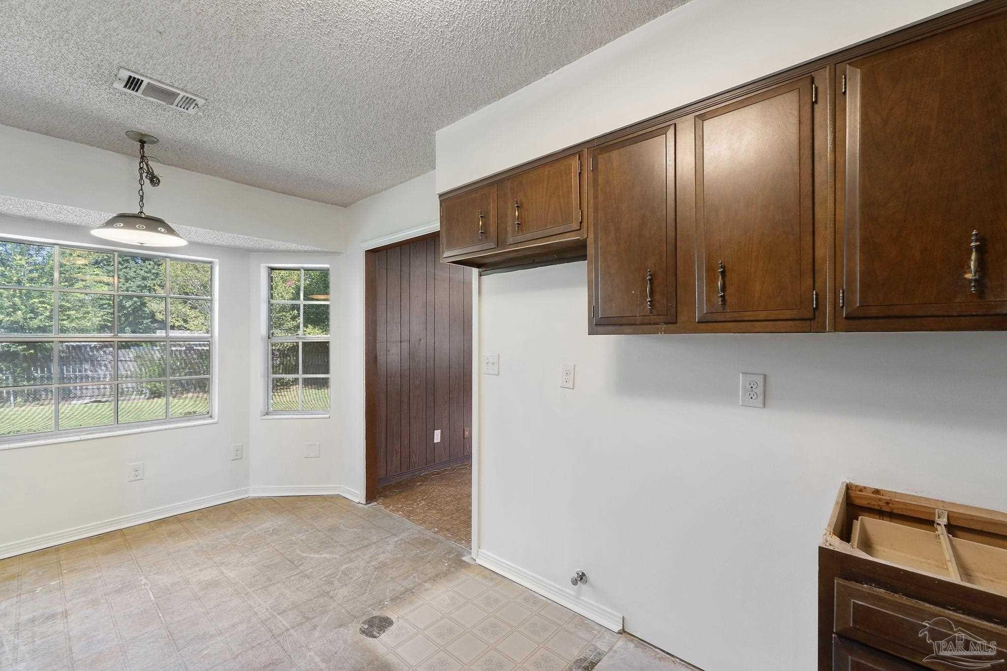 8204 Squire Road Pensacola, FL 32514 - Photo 14 of 61