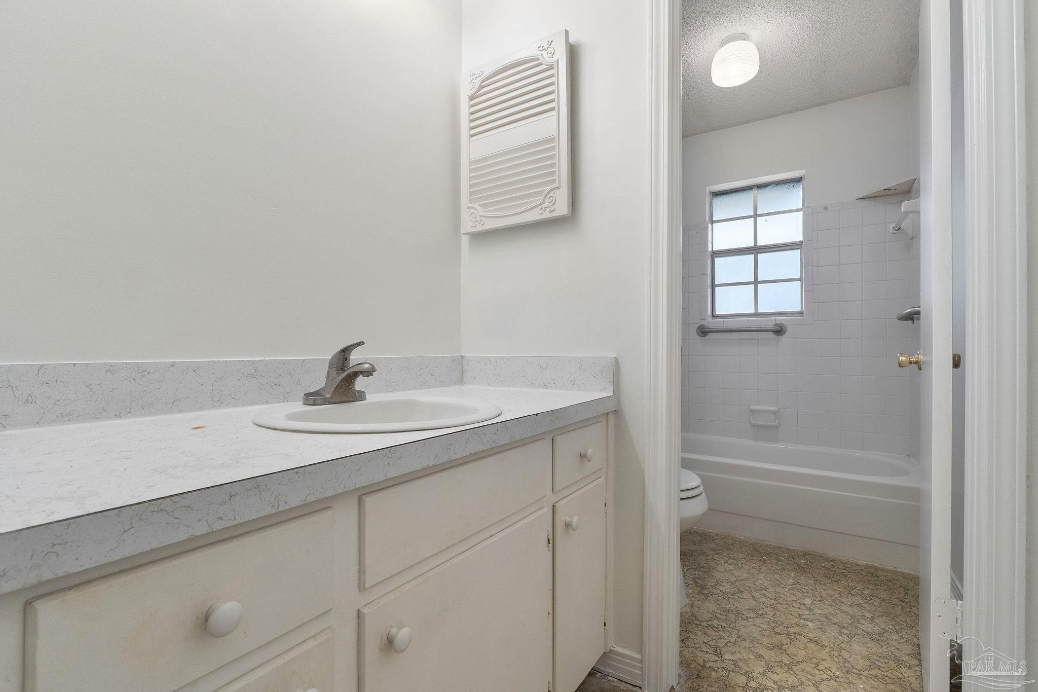 8204 Squire Road Pensacola, FL 32514 - Photo 27 of 61