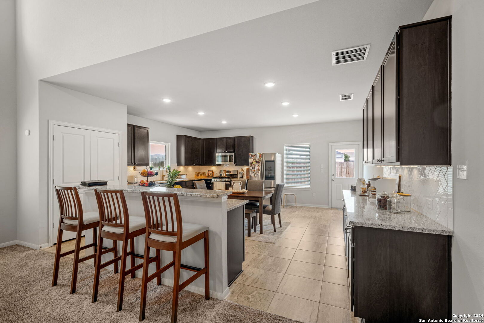 9119 Portobello Way Converse, TX 78109 - Photo 10 of 31