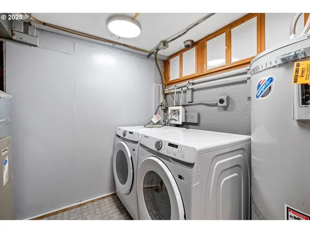 $620,000 | 1805 Northeast Saratoga Street, Portland, OR 97211