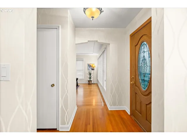 $620,000 | 1805 Northeast Saratoga Street, Portland, OR 97211