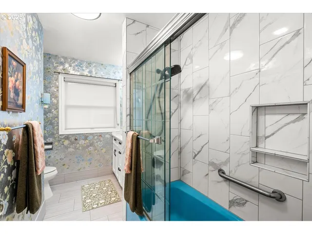 $620,000 | 1805 Northeast Saratoga Street, Portland, OR 97211