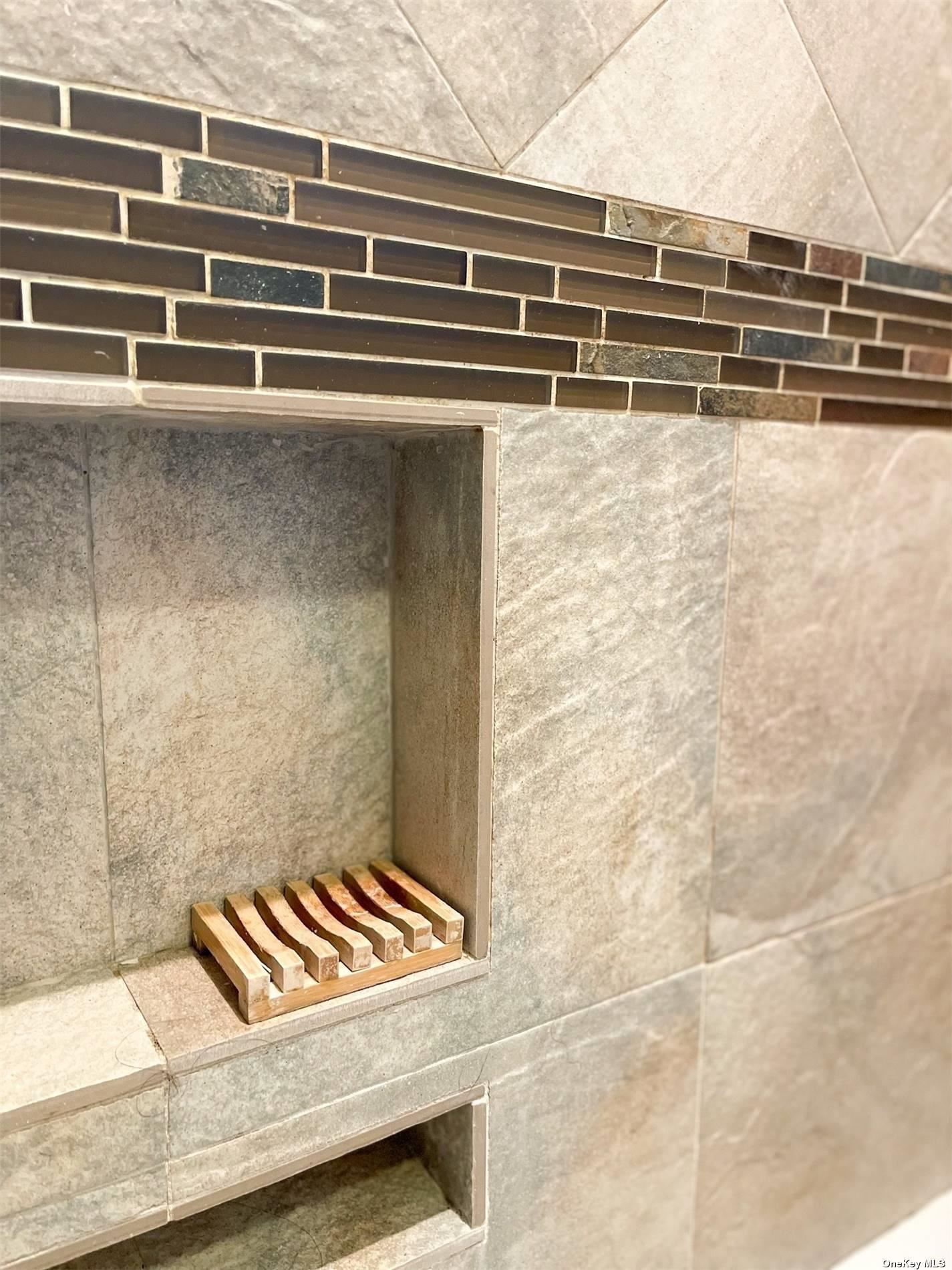 224-45 Kingsbury Avenue, Unit UPPR Queens, NY 11364 - Photo 13 of 14