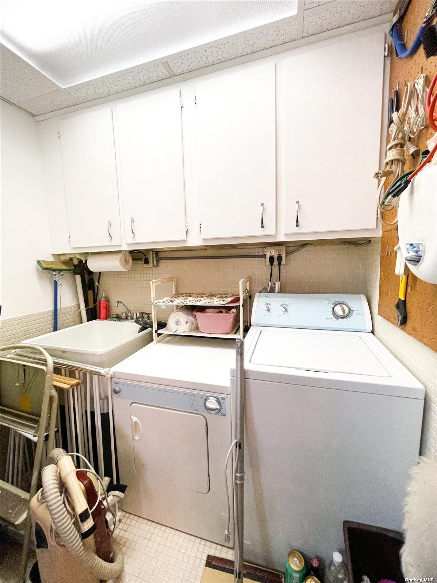 224-45 Kingsbury Avenue, Unit UPPR Queens, NY 11364 - Photo 14 of 14