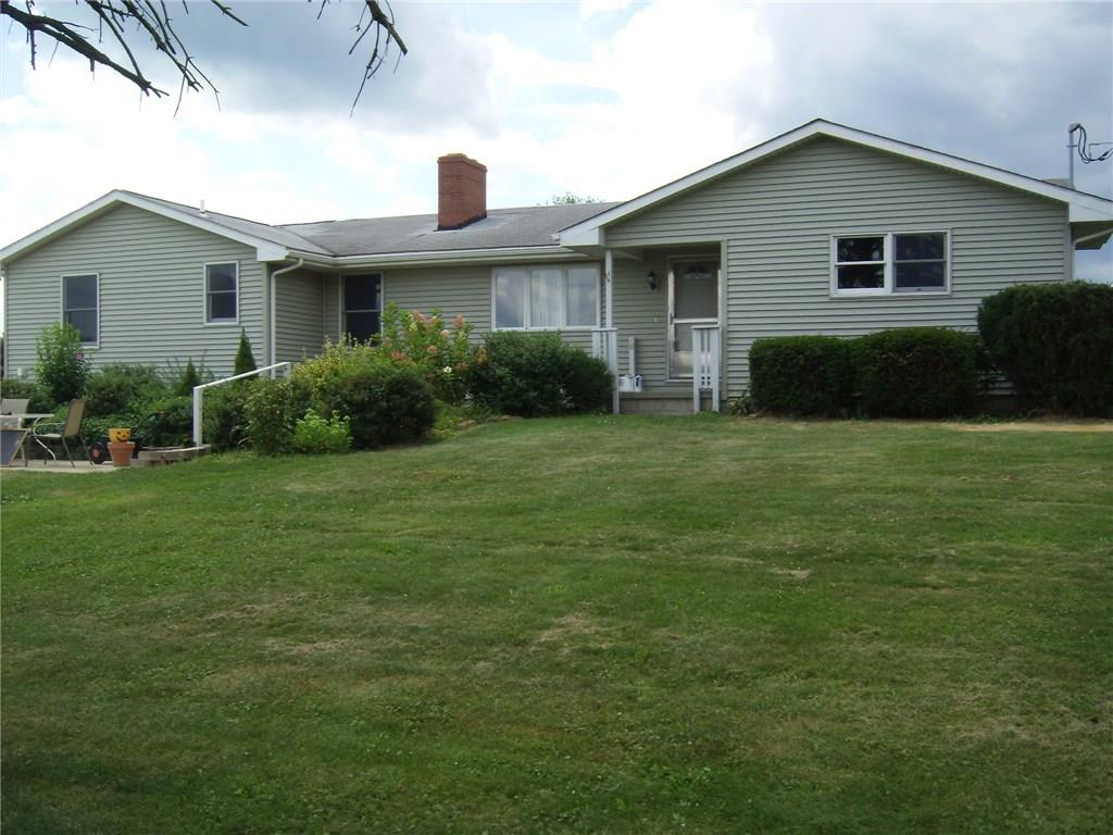 370 Ridge Road New Brighton, PA 15066 - Photo 1 of 24 Gallery Image 1