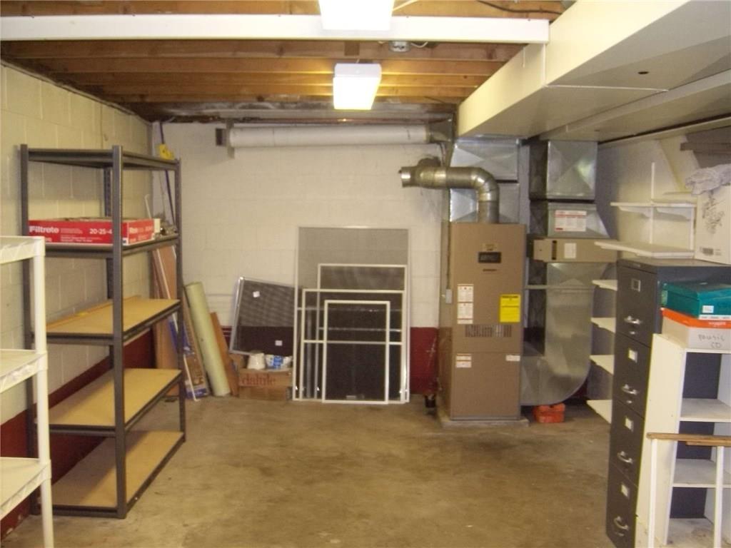 370 Ridge Road New Brighton, PA 15066 - Photo 22 of 24 Gallery Image 22
