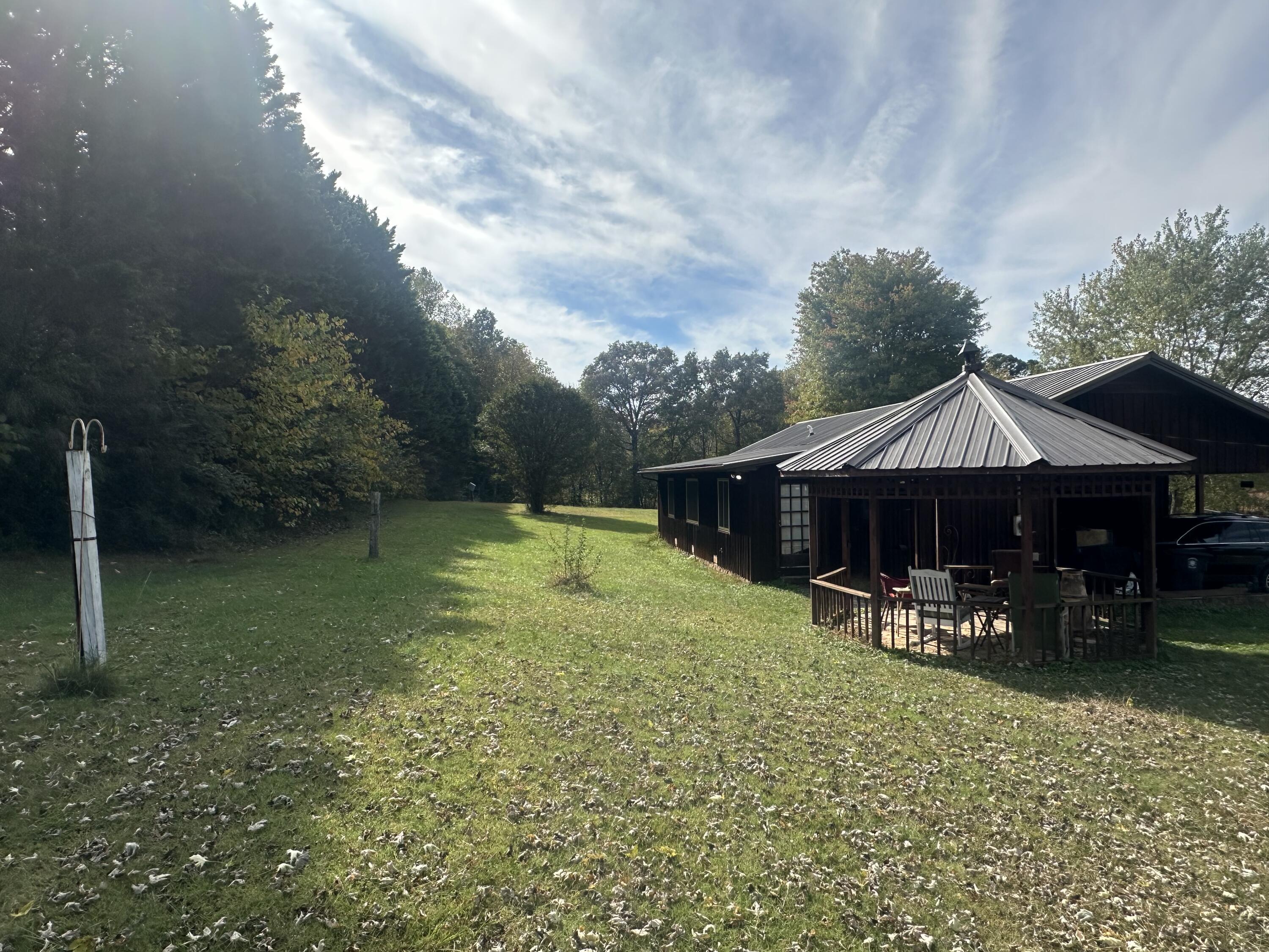 1323 Englewood Rd Old Road Athens, TN 37303 - Photo 5 of 21 IMG_20251022_090203 (6)