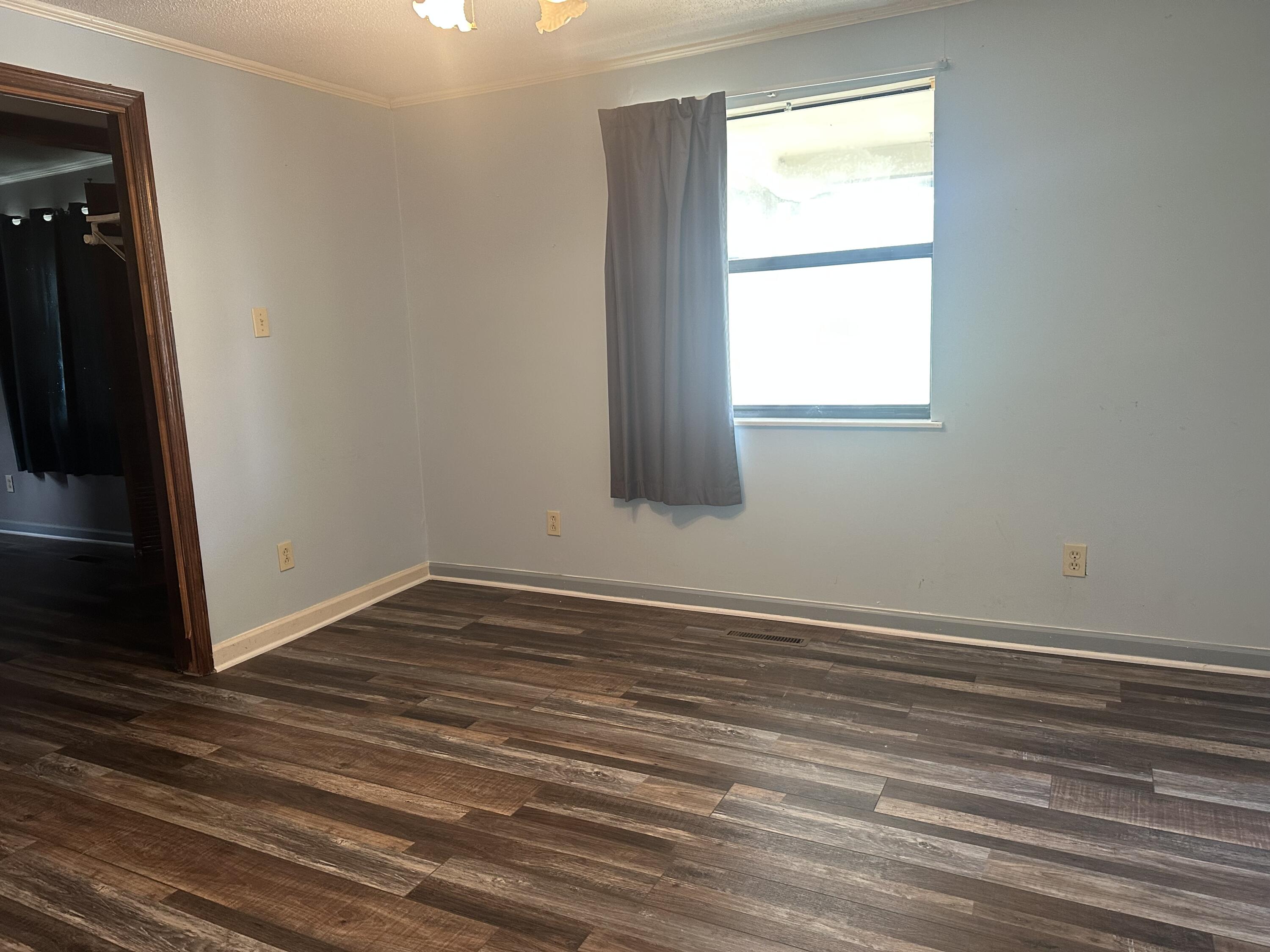 1323 Englewood Rd Old Road Athens, TN 37303 - Photo 10 of 21 IMG_20251022_090204 (4)